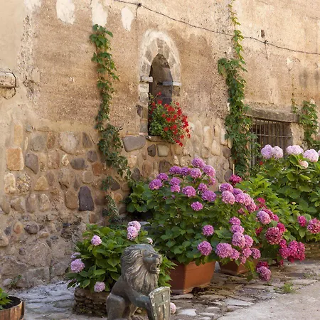 Castillo De De Moncayo