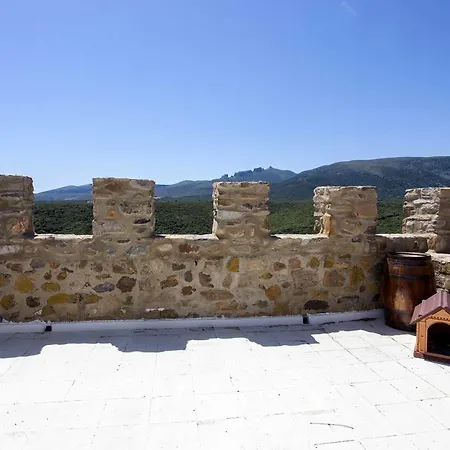 Castillo De De Moncayo