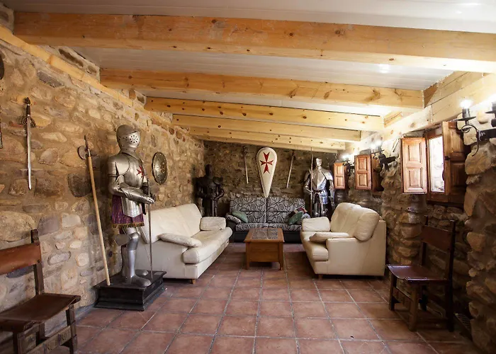 Castillo De De Moncayo *