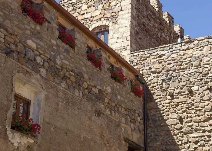 Castillo De De Moncayo *