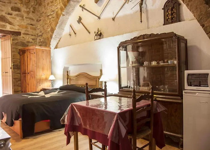 Castillo De De Moncayo * Añón